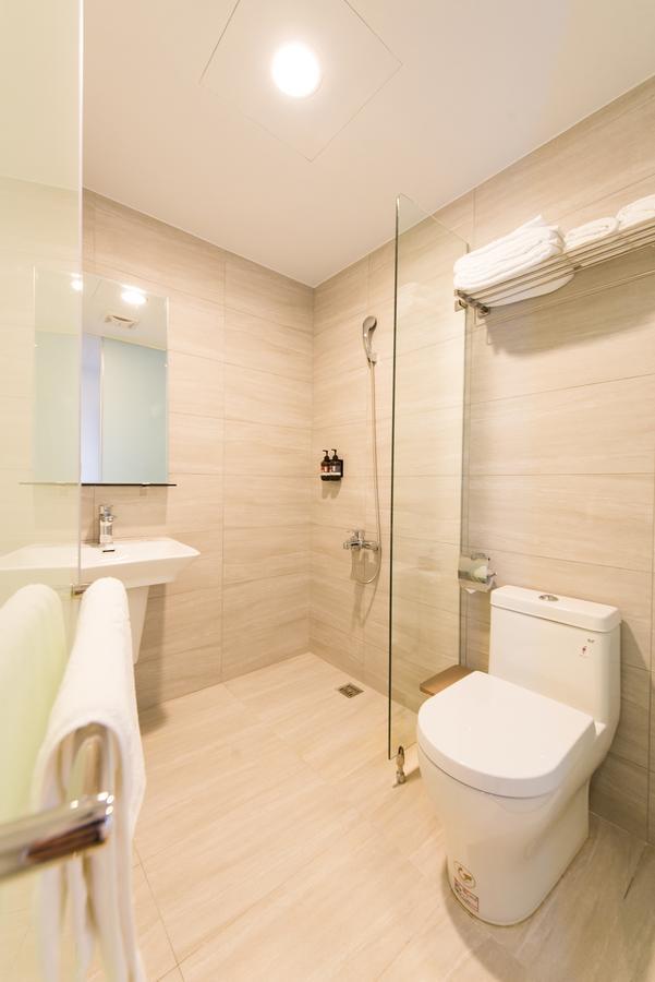 Traveller Inn Tiehua Cultural And Creative Hotel Taitung Exterior photo